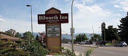 Dilworth Inn Exterior