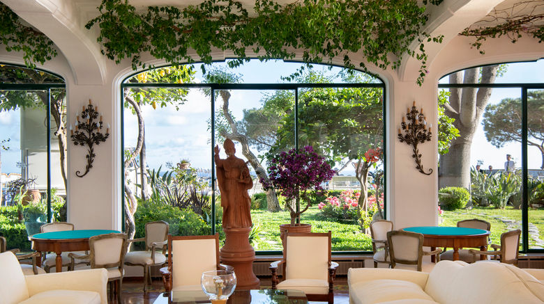 <b>Il San Pietro di Positano Lobby</b>. Images powered by <a href=https://www.travelagewest.com/Hotels/Positano-Italy/