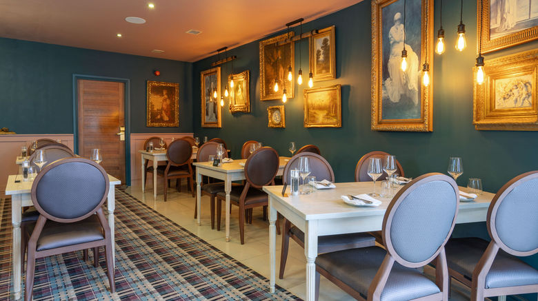 <b>Waterton Park Hotel Restaurant</b>. Images powered by <a href="https://www.leonardoworldwide.com/" title="Leonardo Worldwide" target="_blank">Leonardo</a>.