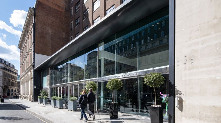 Apex City of London Hotel Exterior