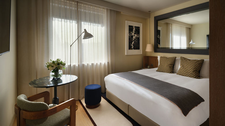 <b>The Hari Room</b>. Images powered by <a href="https://www.leonardoworldwide.com/" title="Leonardo Worldwide" target="_blank">Leonardo</a>.