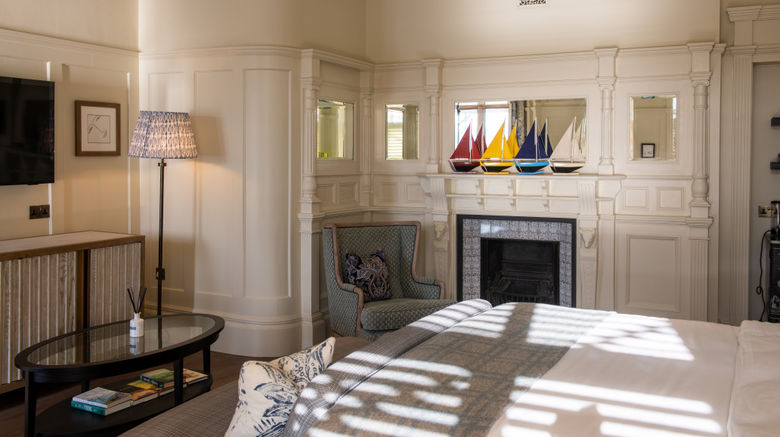 <b>Langdale Chase Suite</b>. Images powered by <a href="https://www.leonardoworldwide.com/" title="Leonardo Worldwide" target="_blank">Leonardo</a>.