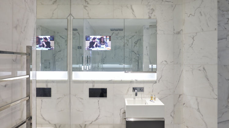 Eccleston Square Hotel Room
