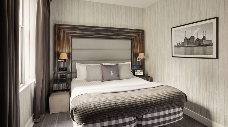 Eccleston Square Hotel Room
