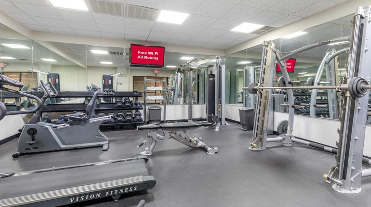 Red Roof Inn & Suites Newport News Health Club