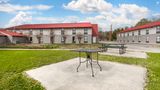 Red Roof Inn & Suites Newport News Exterior
