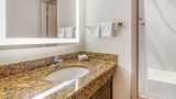 Red Roof Inn & Suites Newport News Room