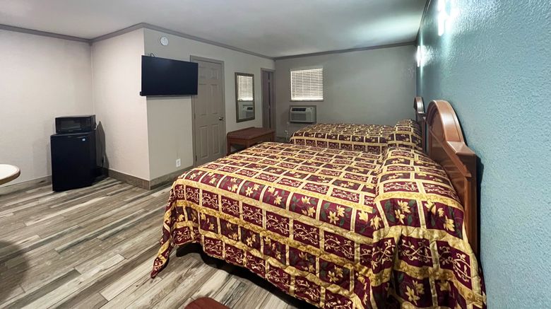 <b>Red Carpet Inn Room</b>. Images powered by <a href="https://www.leonardoworldwide.com/" title="Leonardo Worldwide" target="_blank">Leonardo</a>.