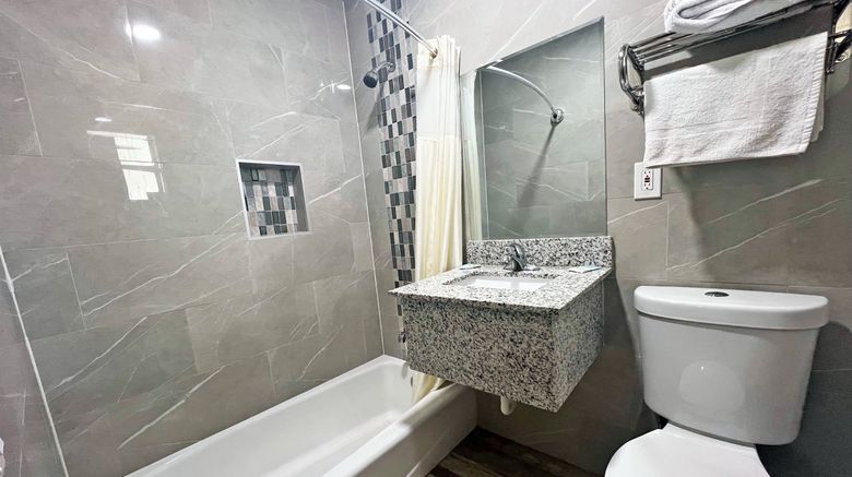 <b>Red Carpet Inn Room</b>. Images powered by <a href="https://www.leonardoworldwide.com/" title="Leonardo Worldwide" target="_blank">Leonardo</a>.