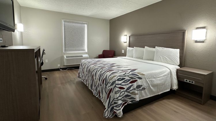 Red Roof Inn Richmond – W Broad St Room