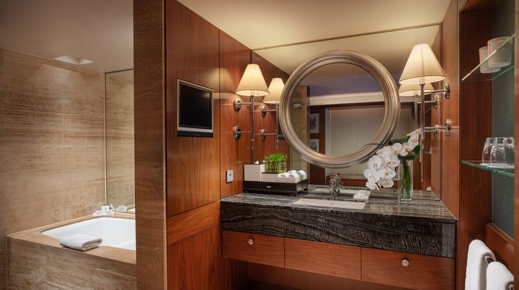 Mandarin Oriental, Hong Kong Room