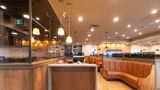 Sandman Signature Hotel & Suites Restaurant