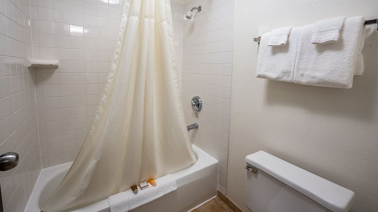 <b>Christopher Inn Room</b>. Images powered by <a href="https://www.leonardoworldwide.com/" title="Leonardo Worldwide" target="_blank">Leonardo</a>.