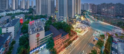 Holiday Inn Exp Yuhua Exterior