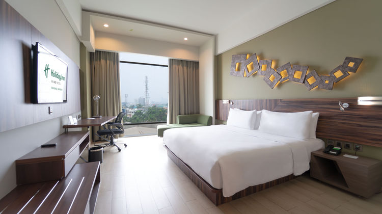 Holiday Inn Cikarang Jababeka Room
