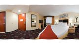 <b>Holiday Inn Express NYC Wall Street Room</b>. Virtual Tours powered by <a href="https://www.leonardoworldwide.com/" title="Leonardo Worldwide" target="_blank">Leonardo</a>.