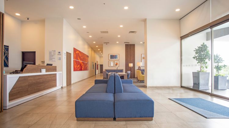 Holiday Inn Express Guadalajara Iteso Exterior