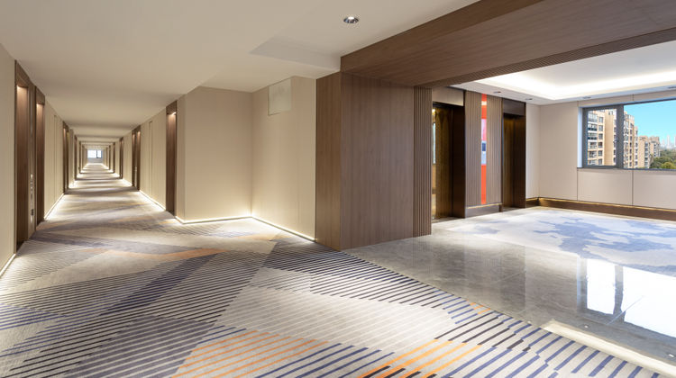 Holiday Inn Express Shanghai Gumei Lobby