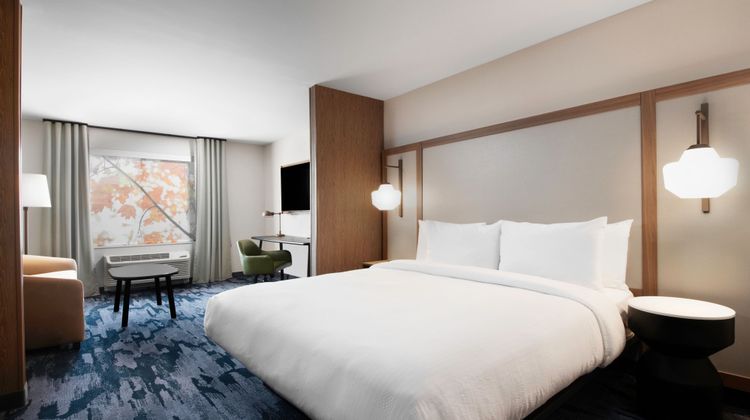 Fairfield Inn & Suites Chino Suite