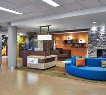 Fairfield Inn/Stes Atlanta Lithia Spring Lobby