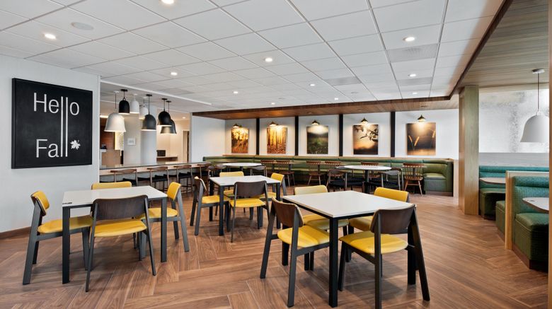 <b>Fairfield Inn & Suites Chino Restaurant</b>. Images powered by <a href="https://www.leonardoworldwide.com/" title="Leonardo Worldwide" target="_blank">Leonardo</a>.
