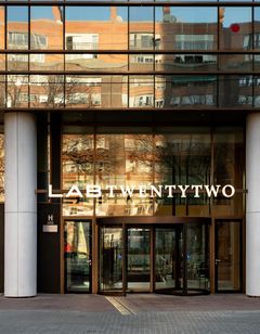 Labtwentytwo Barcelona-Tribute Portfolio