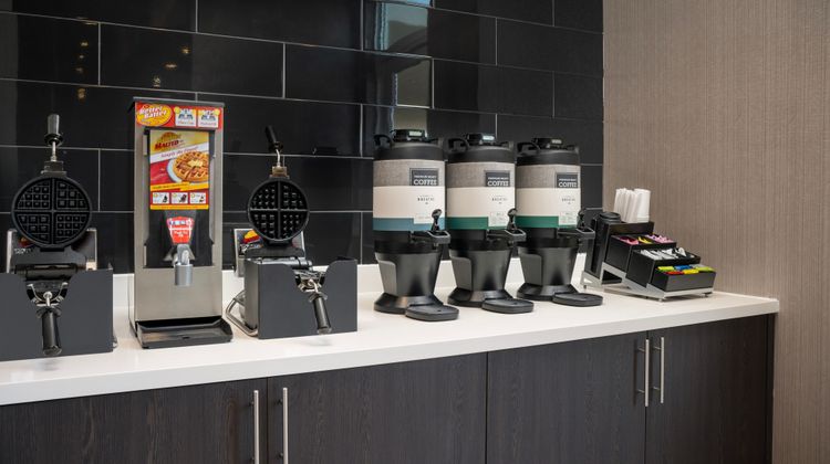 SpringHill Suites Birmingham Gardendale Restaurant