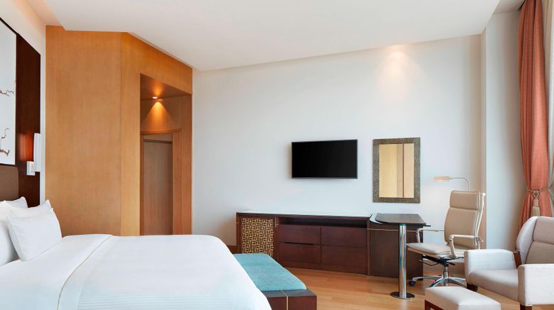 <b>The Westin Kolkata Rajarhat Room</b>. Images powered by <a href="https://www.leonardoworldwide.com/" title="Leonardo Worldwide" target="_blank">Leonardo</a>.