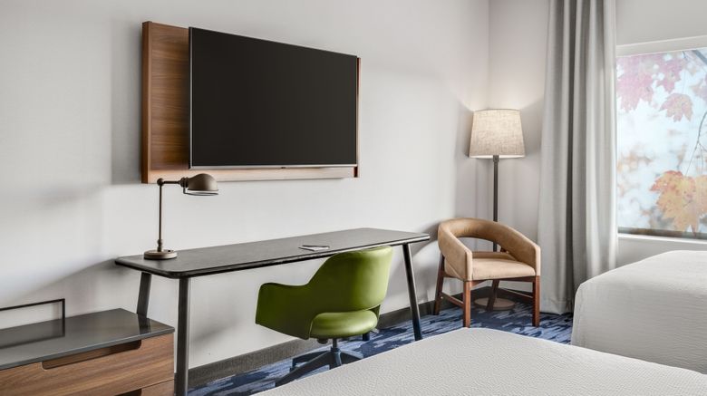 <b>Fairfield Inn & Suites Cape Girardeau Room</b>. Images powered by <a href="https://www.leonardoworldwide.com/" title="Leonardo Worldwide" target="_blank">Leonardo</a>.