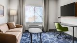 Fairfield Inn & Suites Cape Girardeau Suite