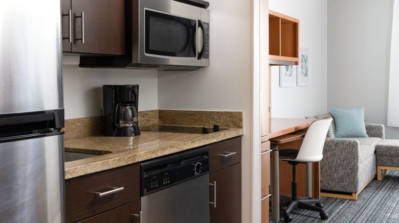 <b>TownePlace Suites Sacramento Roseville Suite</b>. Images powered by <a href="https://www.leonardoworldwide.com/" title="Leonardo Worldwide" target="_blank">Leonardo</a>.