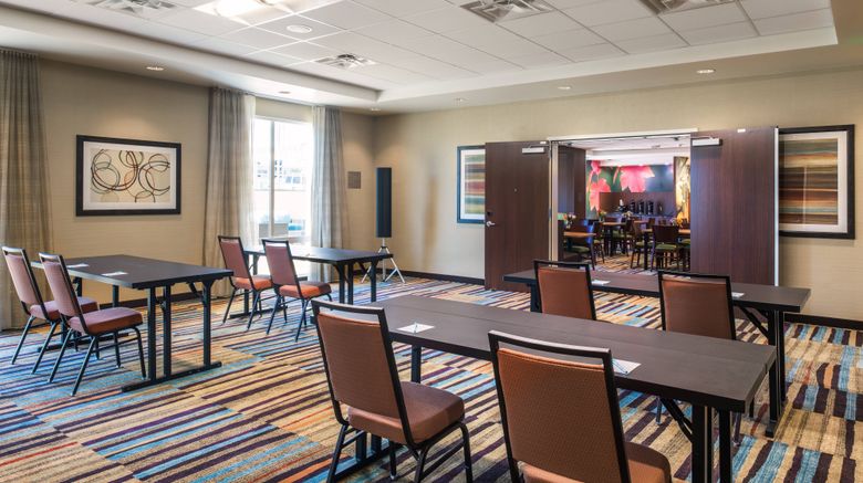 <b>Fairfield Inn & Suites San Diego North Restaurant</b>. Images powered by <a href="https://www.leonardoworldwide.com/" title="Leonardo Worldwide" target="_blank">Leonardo</a>.