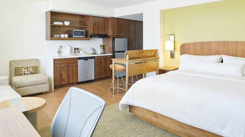 <b>Element West Des Moines Room</b>. Images powered by <a href="https://www.leonardoworldwide.com/" title="Leonardo Worldwide" target="_blank">Leonardo</a>.