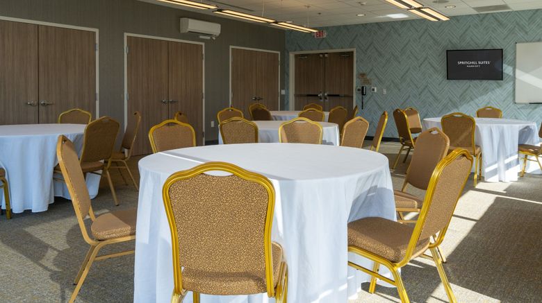 <b>SpringHill Suites Woodbridge Meeting</b>. Images powered by <a href="https://www.leonardoworldwide.com/" title="Leonardo Worldwide" target="_blank">Leonardo</a>.
