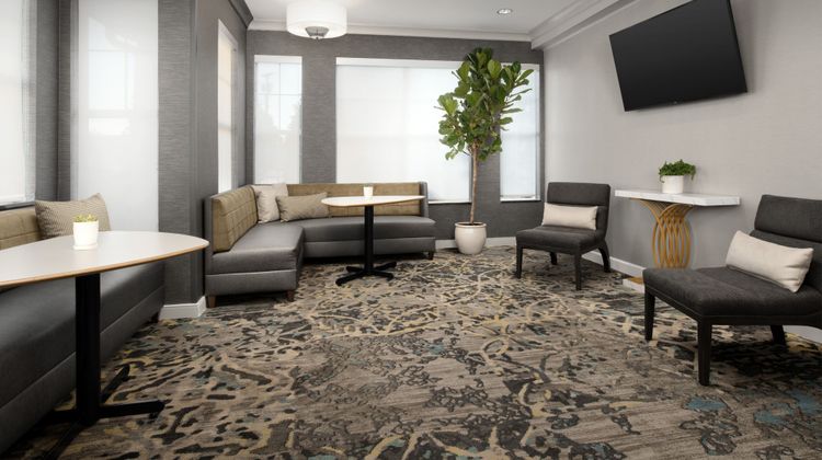 Residence Inn Fayetteville Cross Creek Lobby