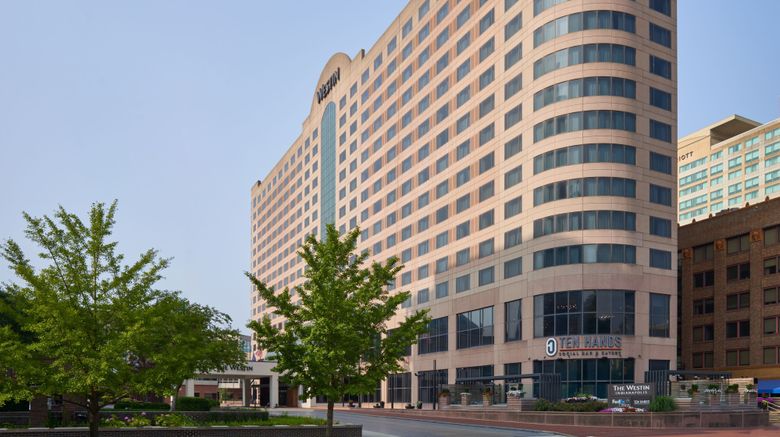 <b>The Westin Indianapolis Exterior</b>. Images powered by <a href="https://www.leonardoworldwide.com/" title="Leonardo Worldwide" target="_blank">Leonardo</a>.