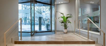 AC Carlton Hotel Exterior