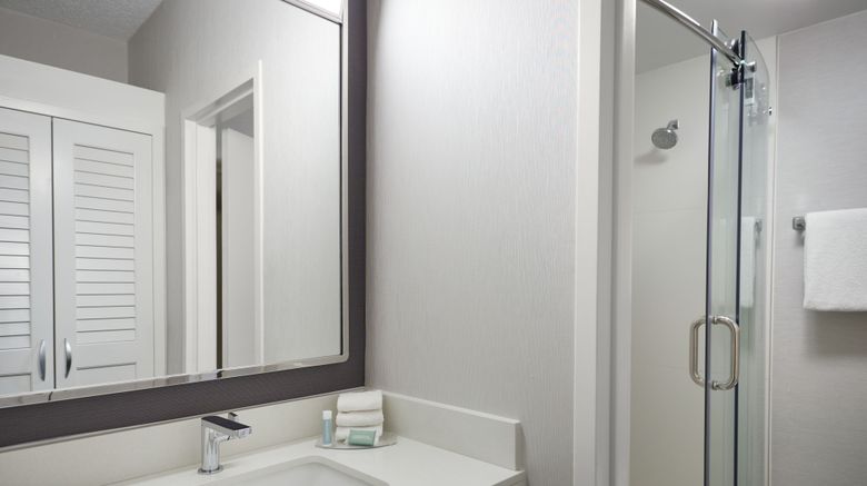 <b>Courtyard Kansas City Overland Park Room</b>. Images powered by <a href="https://www.leonardoworldwide.com/" title="Leonardo Worldwide" target="_blank">Leonardo</a>.