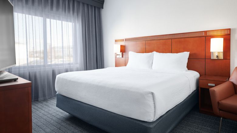 <b>Courtyard Kansas City Overland Park Suite</b>. Images powered by <a href="https://www.leonardoworldwide.com/" title="Leonardo Worldwide" target="_blank">Leonardo</a>.