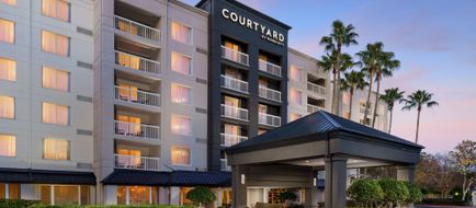 Courtyard by Marriott Orlando Downtown Exterior
