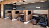 Courtyard by Marriott Bettendorf Lobby