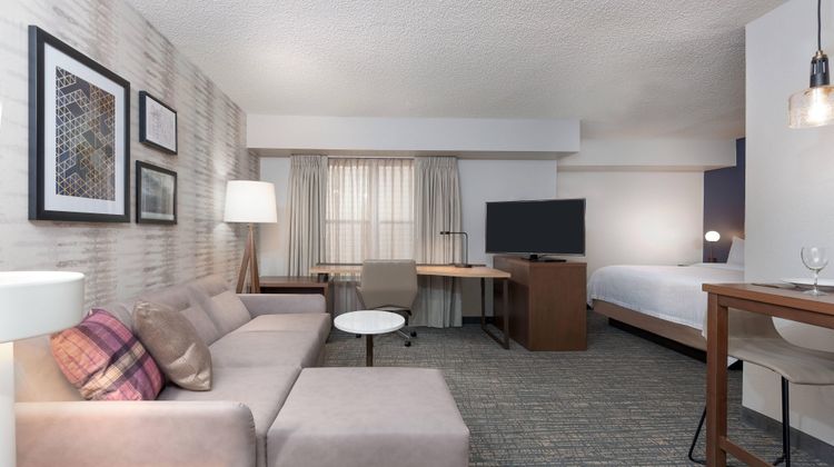 Residence Inn Mobile Suite