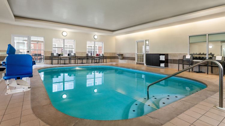 Residence Inn Mobile Pool