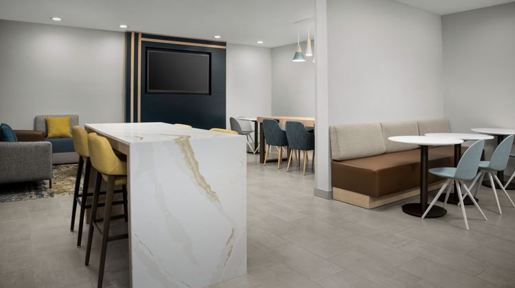 TownePlace Suites Marriott Birmingham S Restaurant