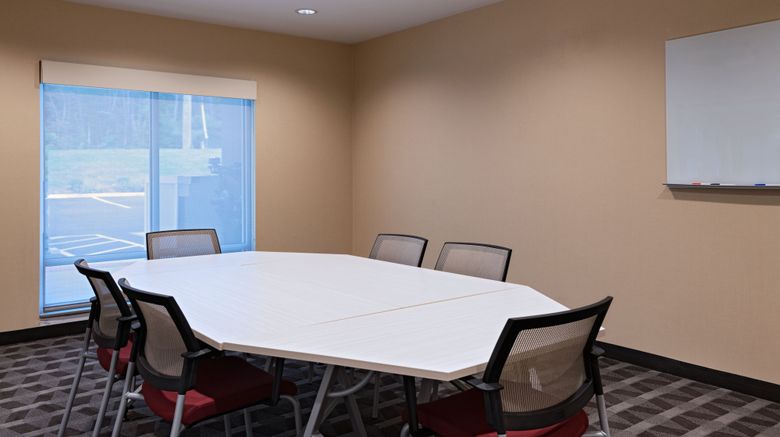 <b>TownePlace Suites Edgewood Aberdeen Meeting</b>. Images powered by <a href="https://www.leonardoworldwide.com/" title="Leonardo Worldwide" target="_blank">Leonardo</a>.