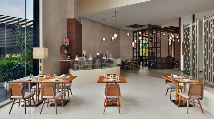 Kochi Marriott Hotel Lobby