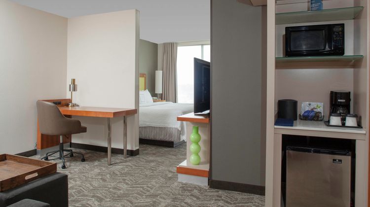 SpringHill Suites Cincinnati North Suite