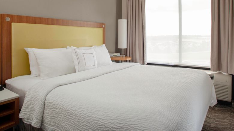 <b>SpringHill Suites Cincinnati North Suite</b>. Images powered by <a href="https://www.leonardoworldwide.com/" title="Leonardo Worldwide" target="_blank">Leonardo</a>.