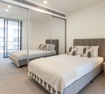 Astra Apartments Macquarie Park Midtown Room