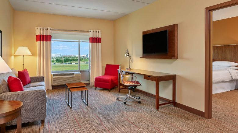 <b>Four Points Dallas/Fort Worth Arpt North Room</b>. Images powered by <a href="https://www.leonardoworldwide.com/" title="Leonardo Worldwide" target="_blank">Leonardo</a>.